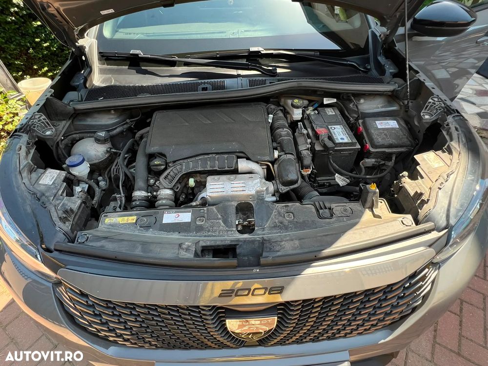 Peugeot 2008 - 7