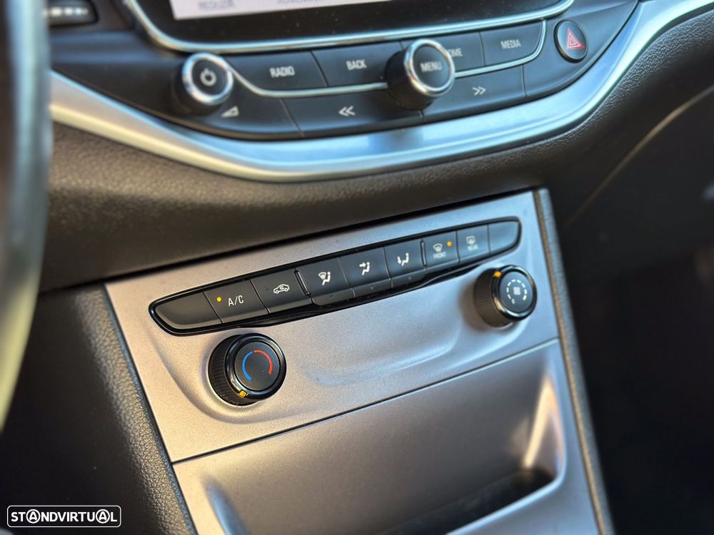 Opel Astra Sports Tourer 1.6 CDTI Active - 19