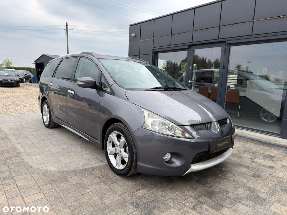 Mitsubishi Grandis 2.4 Motion - 3