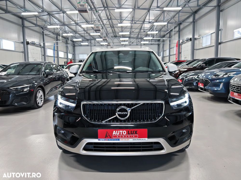 Volvo XC 40 D4 AWD Momentum - 3