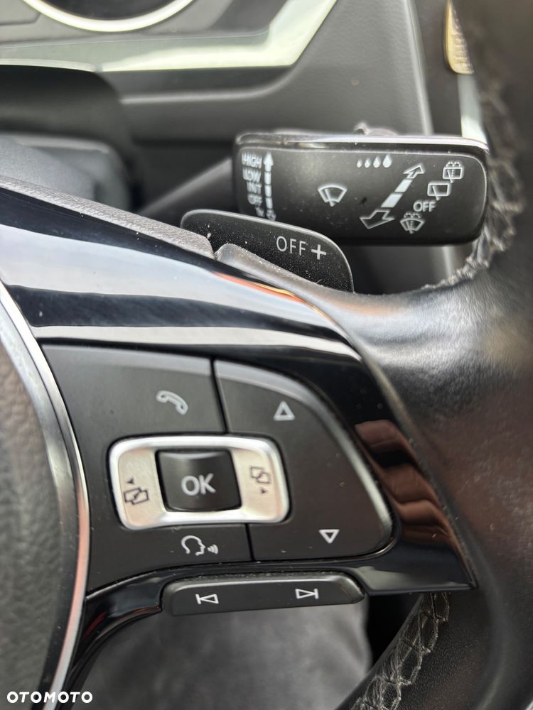 Volkswagen Tiguan - 9