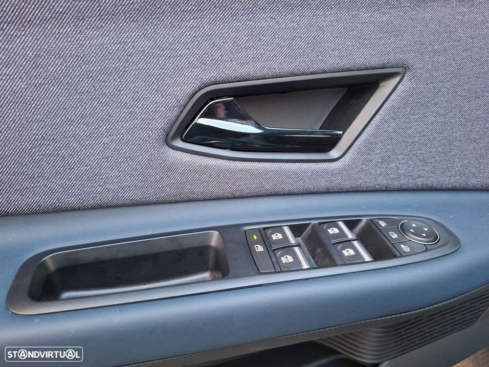 Renault 4 E-Tech 52 kWh Techno Autonomia Conforto - 17