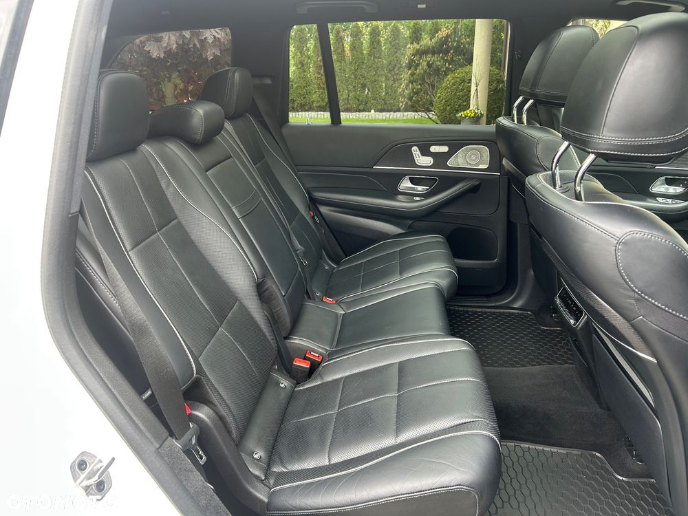Mercedes-Benz GLS - 18
