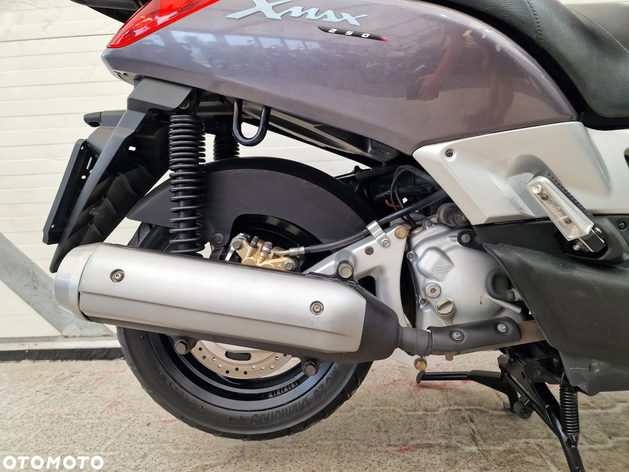 Yamaha X-max - 25