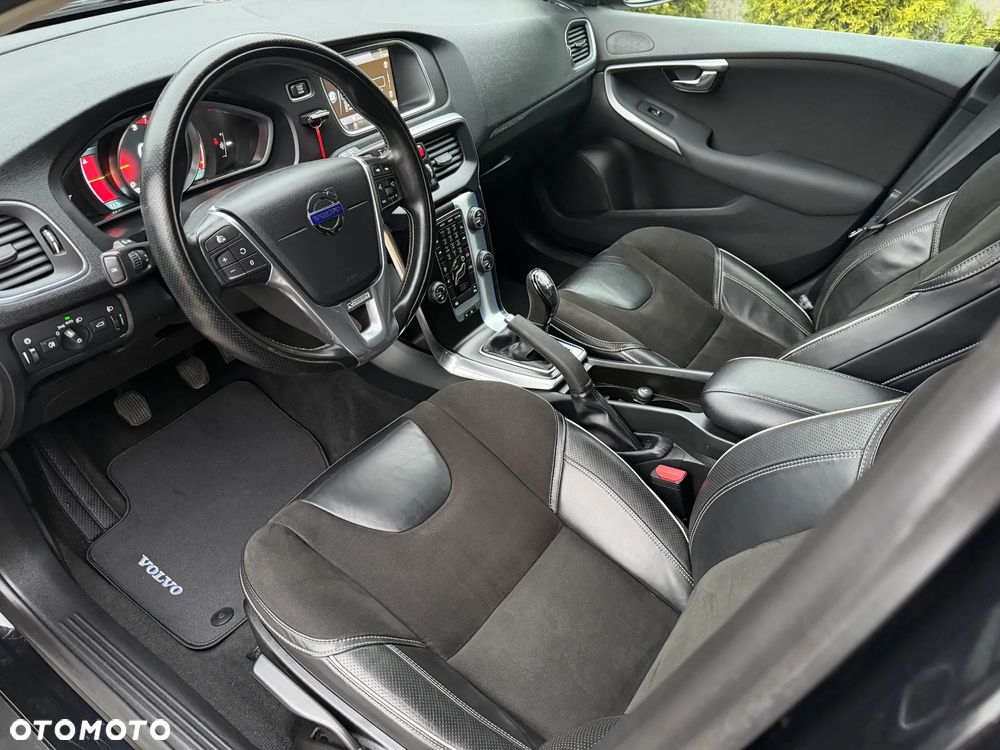 Volvo V40 D2 R-Design Kinetic - 20