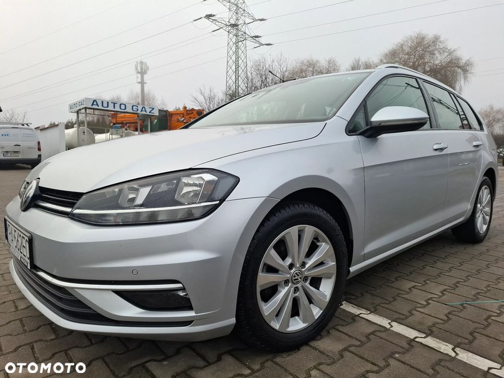 Volkswagen Golf Variant 1.6 TDI SCR DSG Comfortline - 2