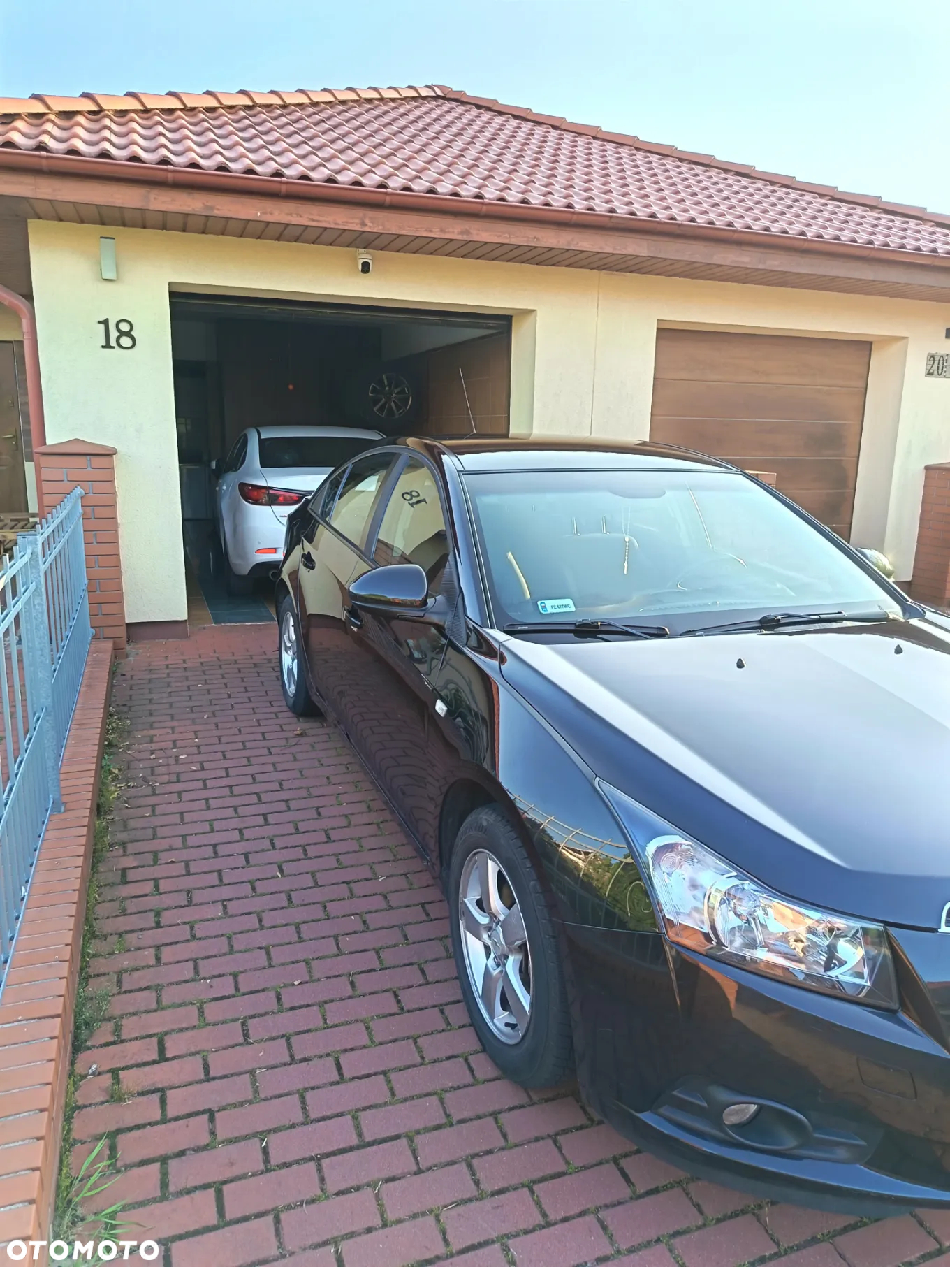 Chevrolet Cruze 1.8 LS+ - 10