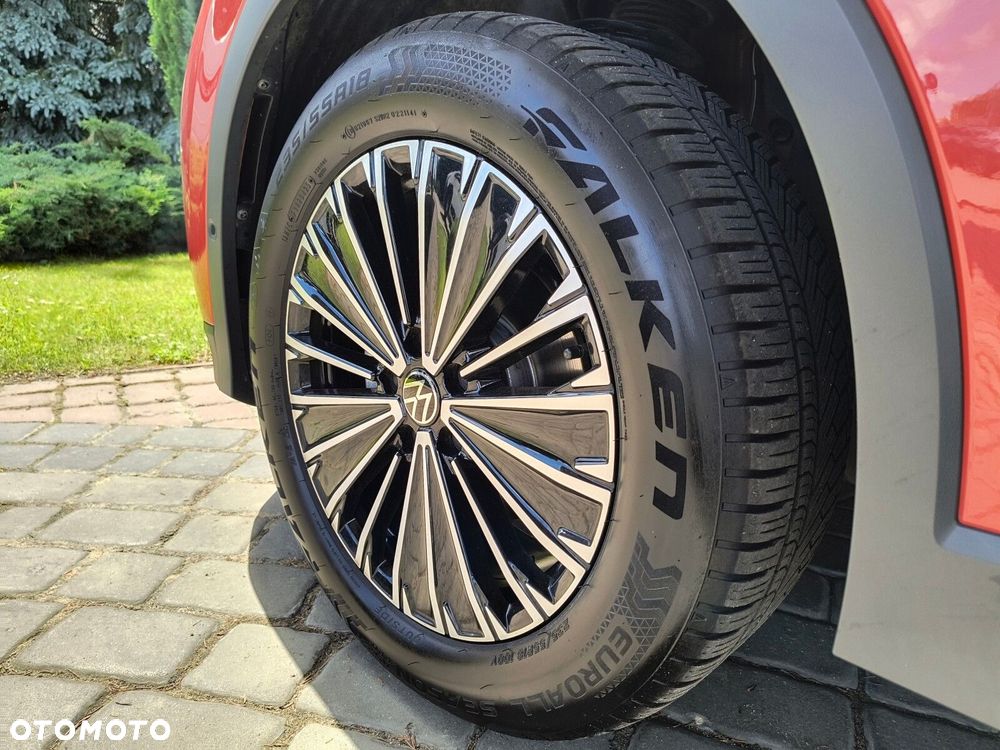 Volkswagen Tiguan - 9