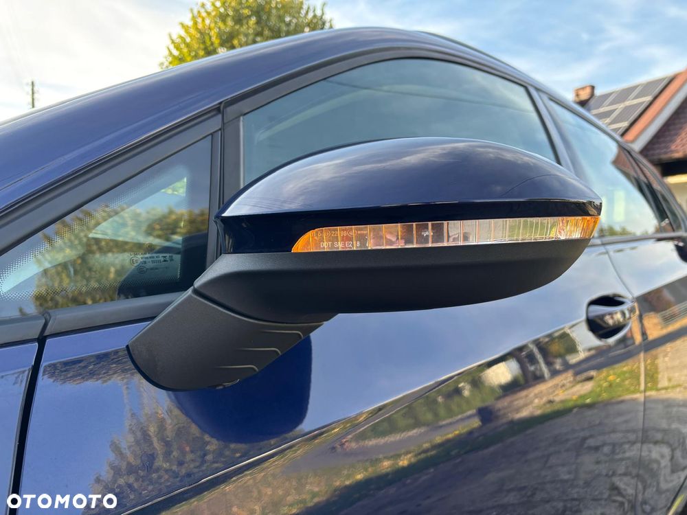 Volkswagen Golf - 13