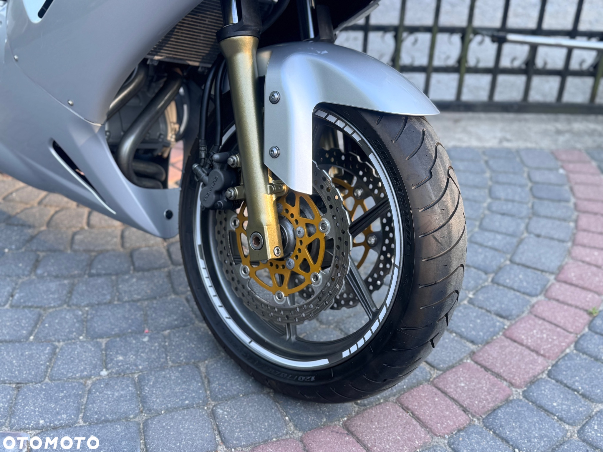 Kawasaki ER - 22