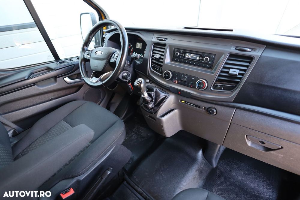 Ford Custom L2H1 - 15