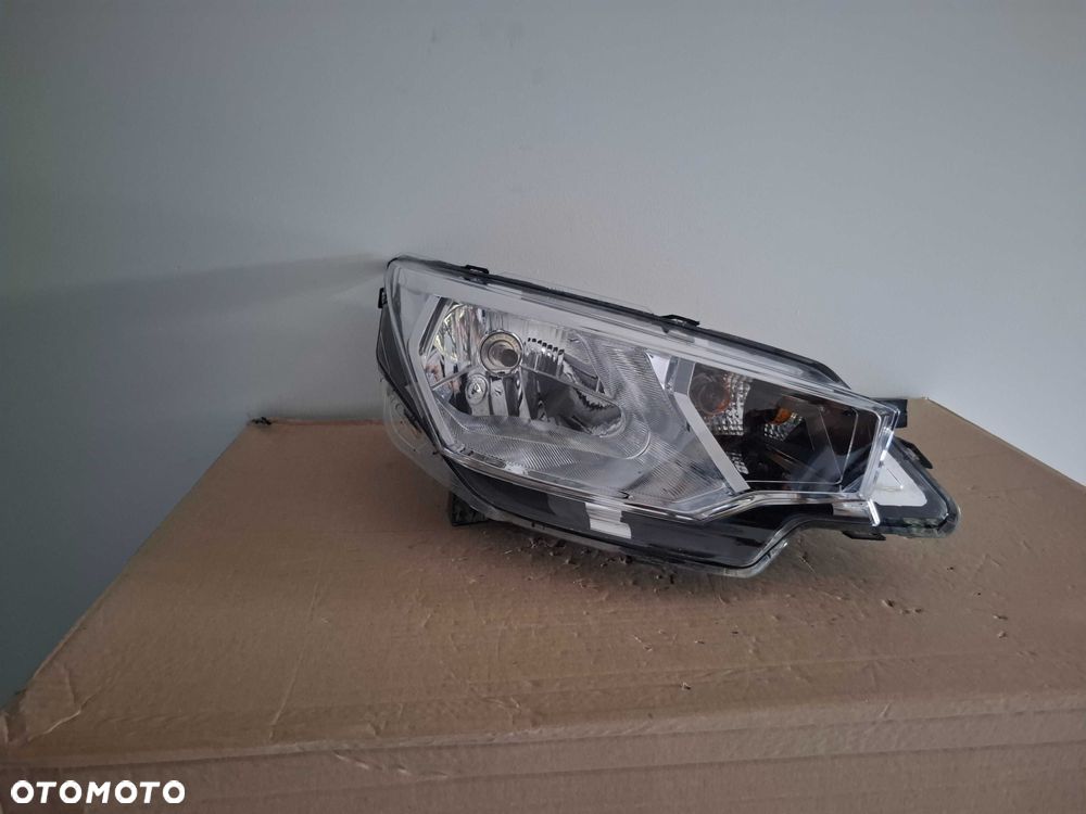 Lampa Prawy Przód Zwykła Aixam City EUROPA - 1