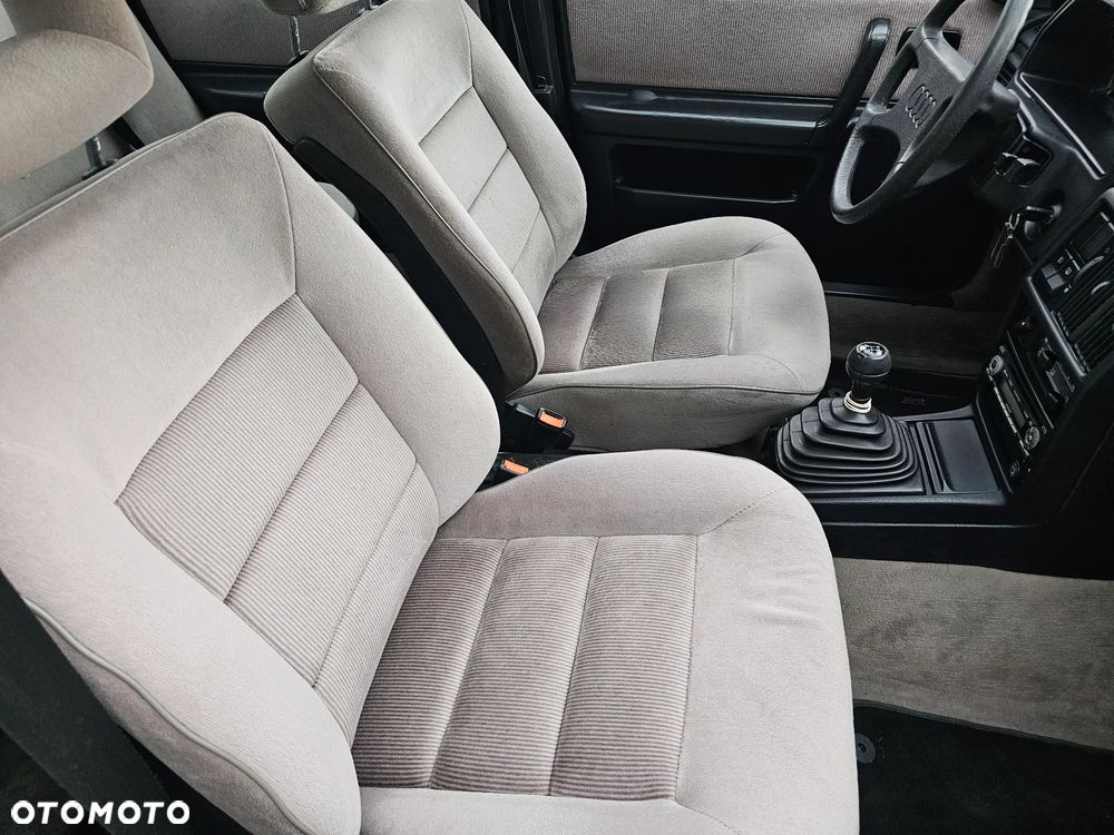 Audi 100 1.8 - 14