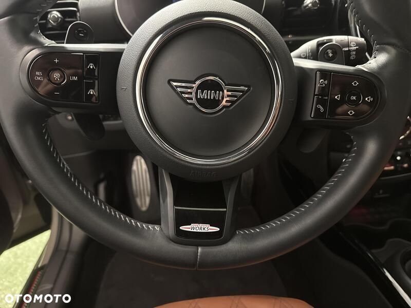 MINI John Cooper Works ALL4 sport - 13