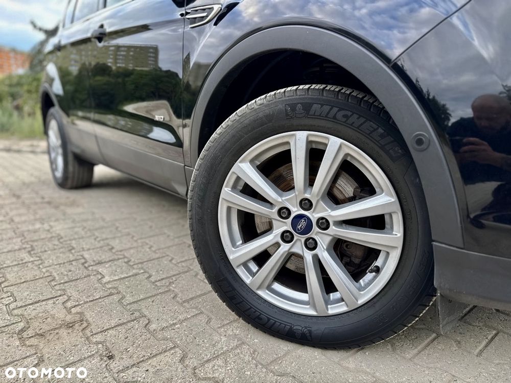 Ford Kuga 2.0 TDCi 4x4 Titanium - 11