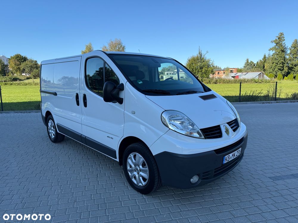 Renault Trafic - 10