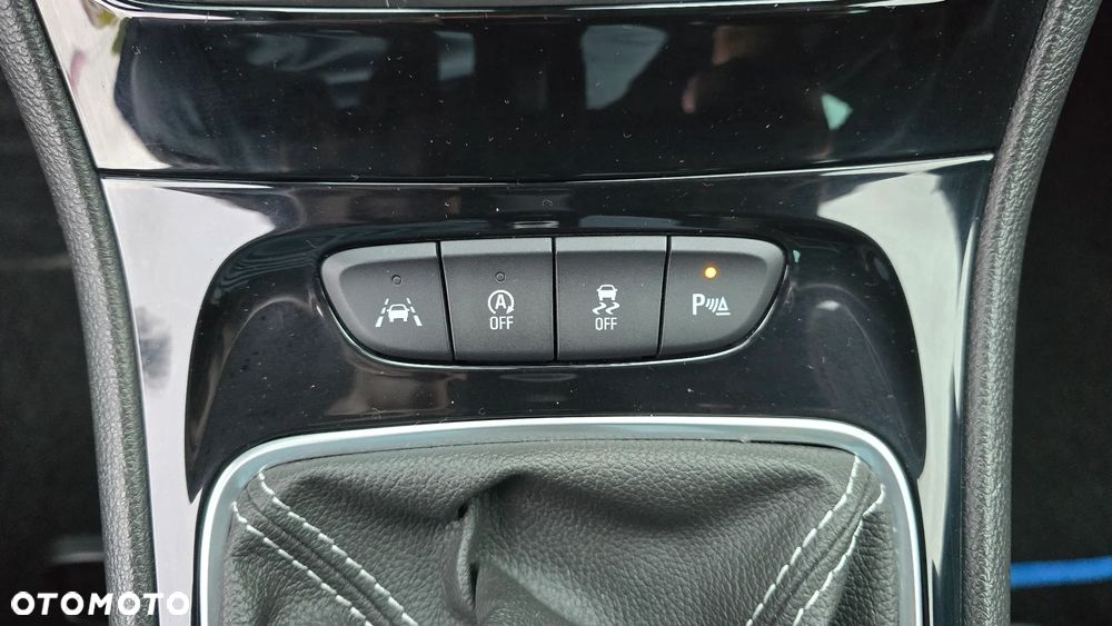 Opel Astra 1.4 Turbo Start/Stop Innovation - 20