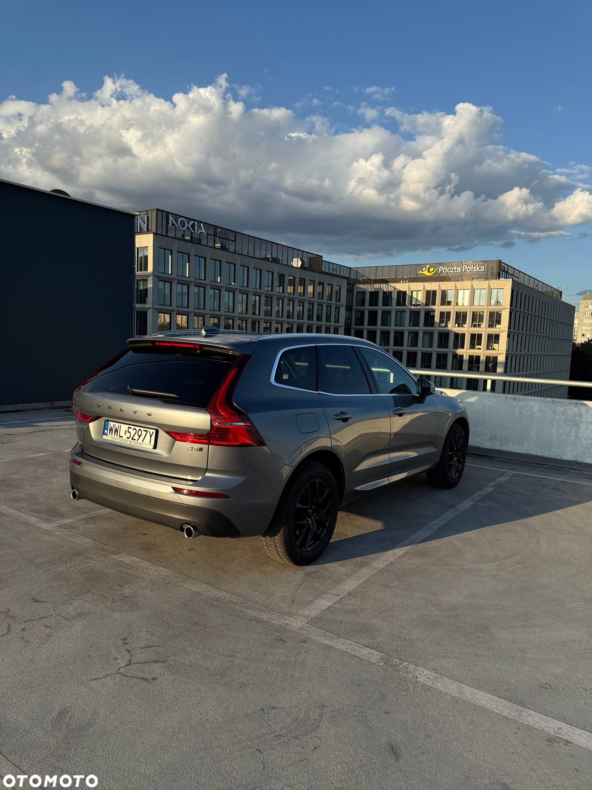 Volvo XC 60 B4 B Momentum Pro - 13