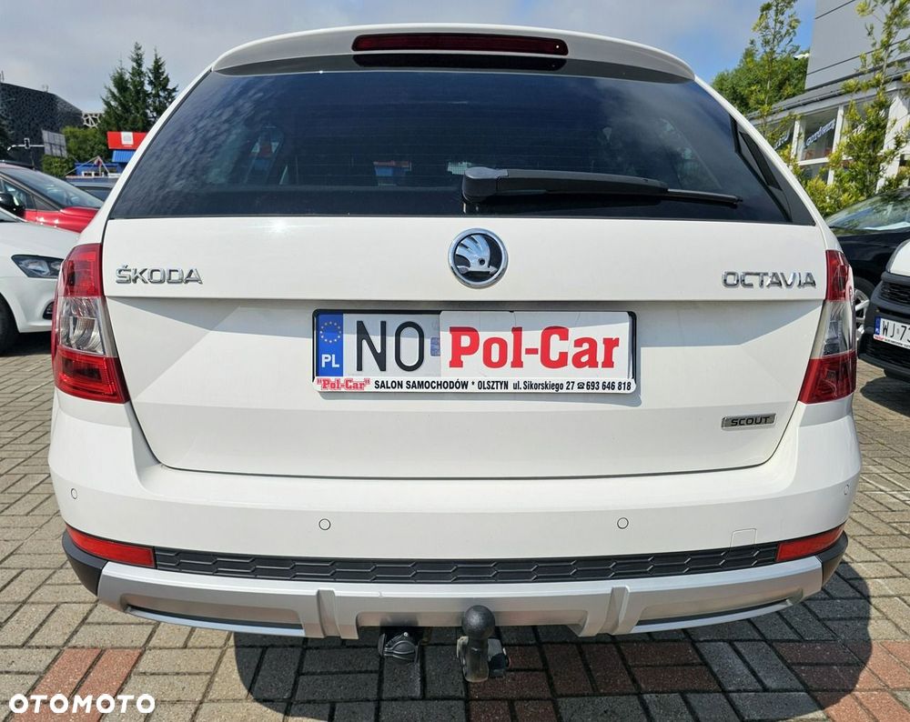 Skoda Octavia Scout 2.0 TDI 4x4 DSG - 8
