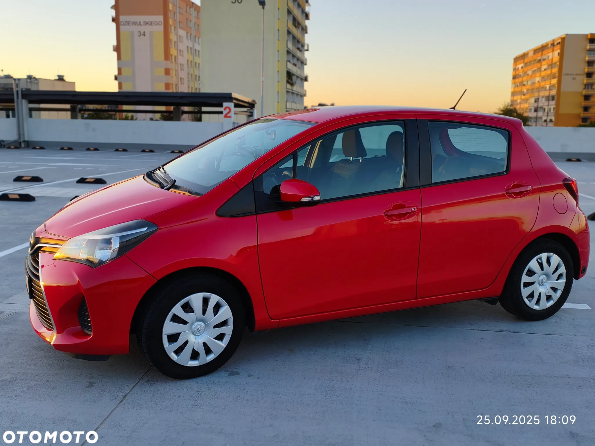 Toyota Yaris 1.0 Active - 8