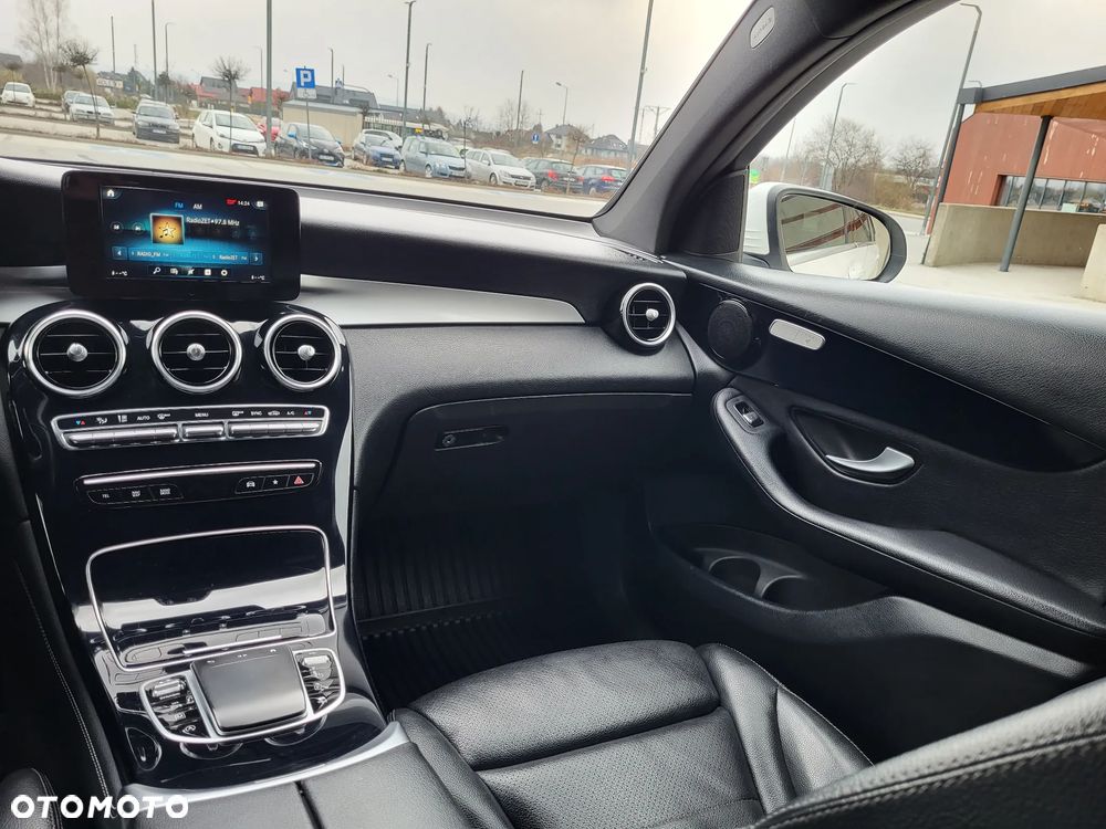 Mercedes-Benz GLC 220 d - 36