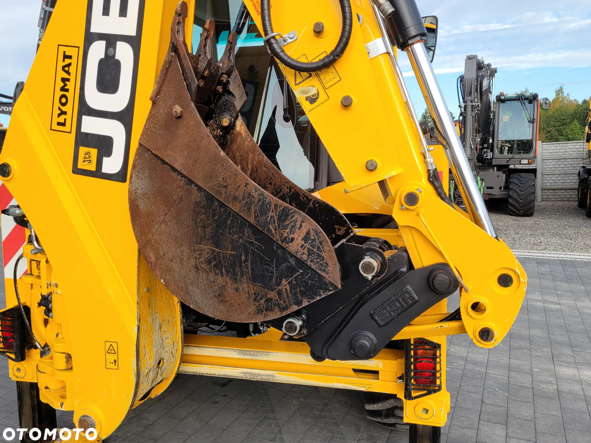 JCB 4CX PRO / jak NOWA / 1250h / joystick / - 12