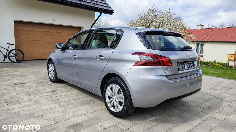 Peugeot 308 - 7