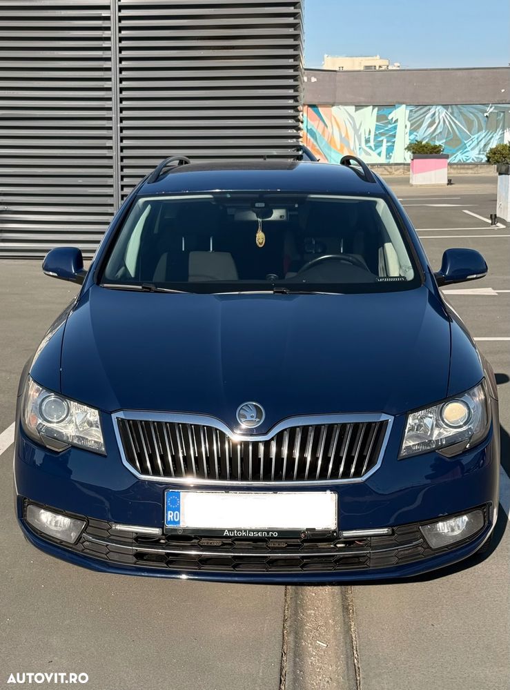 Skoda Superb 2.0 TDI Ambition DSG - 1