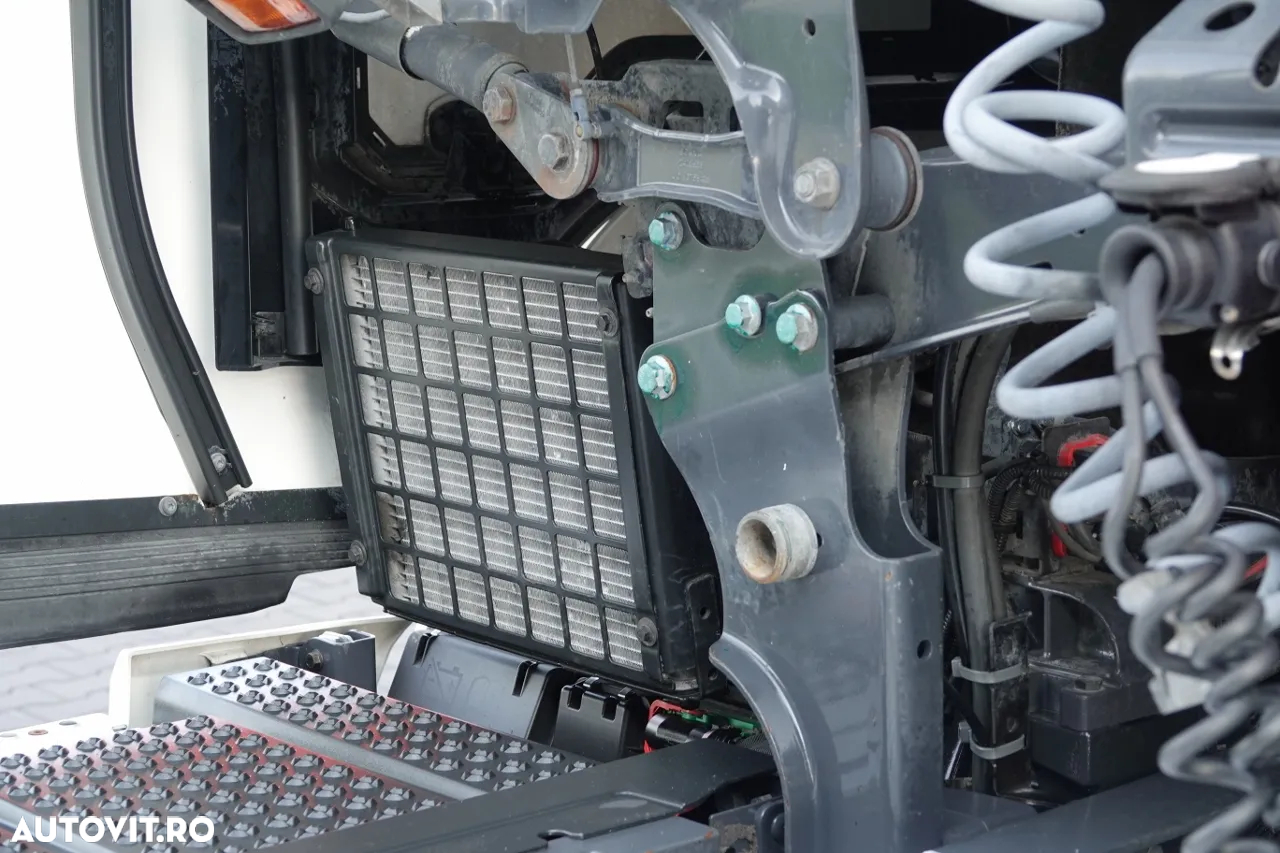 Scania S 450 / S 450 / RETARDER / I-PARK COOL/ ANVELOPE 100% / DUPA CONTRACTUL DE SERVICE / IMPORTAT/ HIDRAULIC / I-PARK COOL / JANTE ALIE / ANVELOPE 100% / IMPORTAT / DUPA CONTRACTUL DE SERVICE - 17