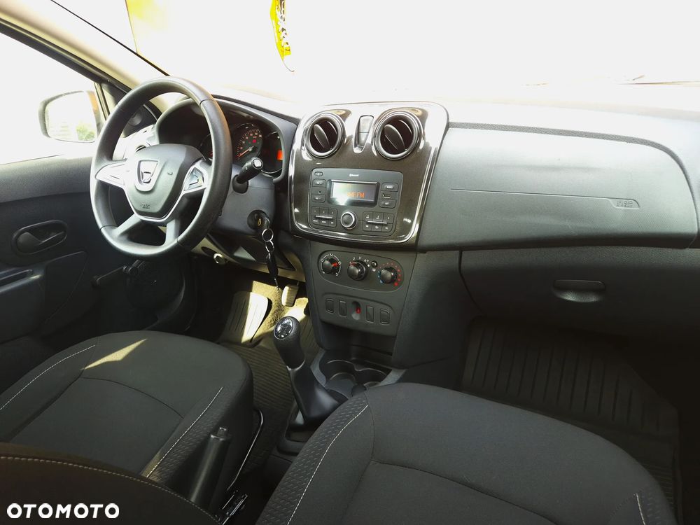 Dacia Sandero SCe 75 Essential - 28