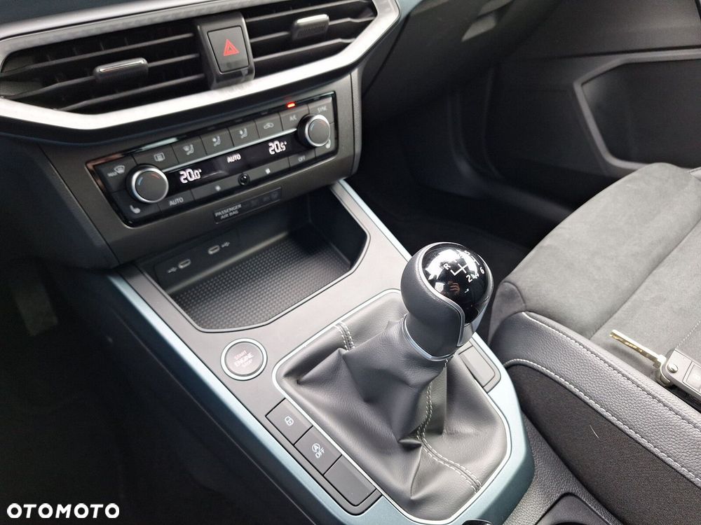 Seat Arona 1.0 TSI Xperience S&S - 17