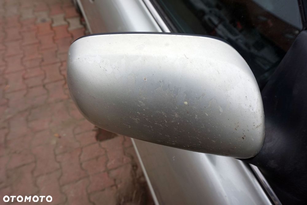 LUSTERKO ELEKTRYCZNE PRAWE AVENSIS II T25 1C0 87901-05100 SREBRNY TOYOTA 2003-2006 - 3