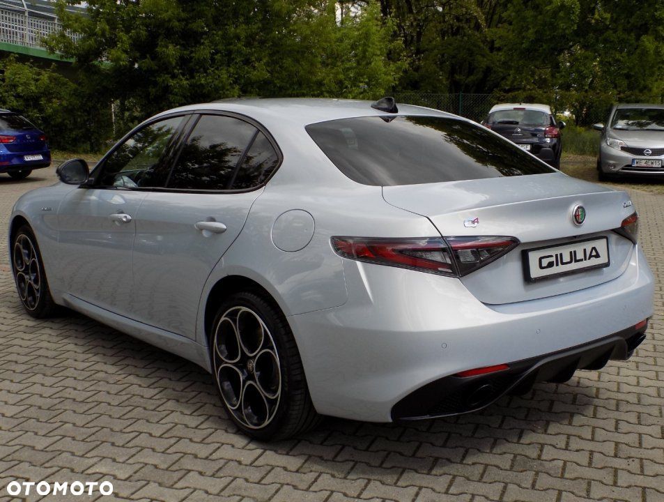 Alfa Romeo Giulia - 7