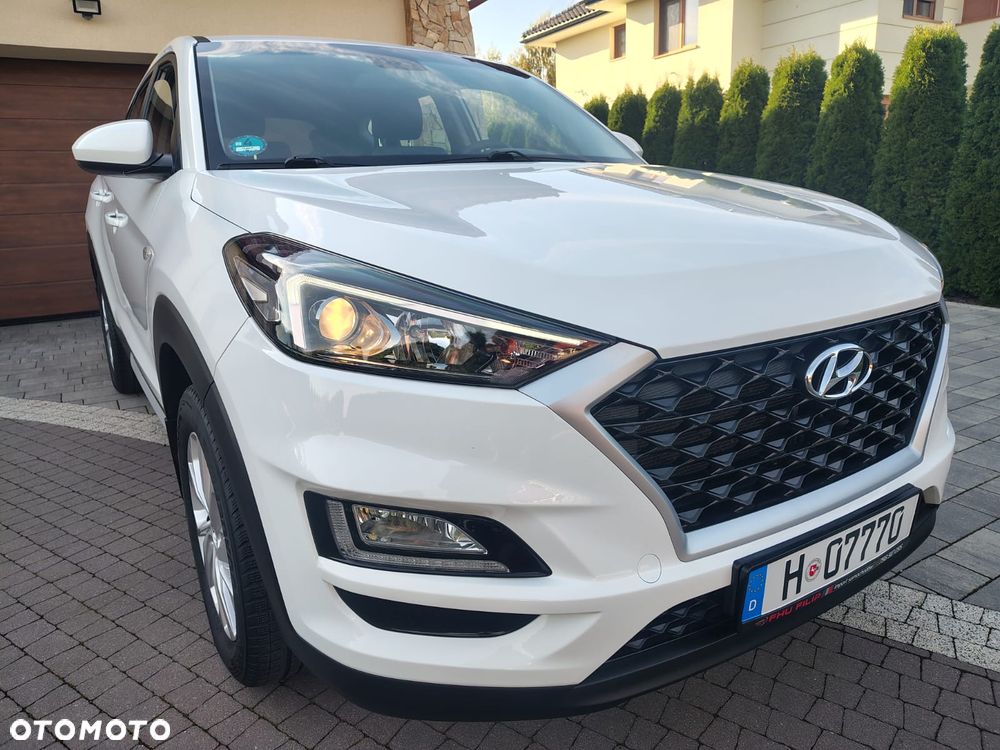 Hyundai Tucson 1.6 Turbo 2WD Navi - 2
