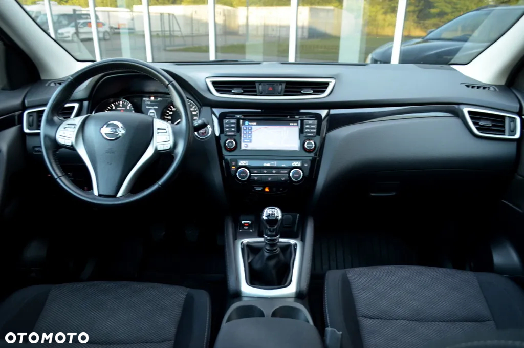 Nissan Qashqai 1.6 DIG-T 360 - 8