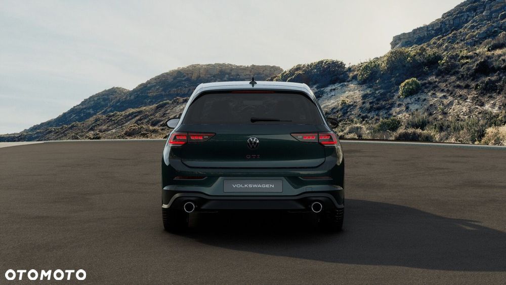 Volkswagen Golf - 14
