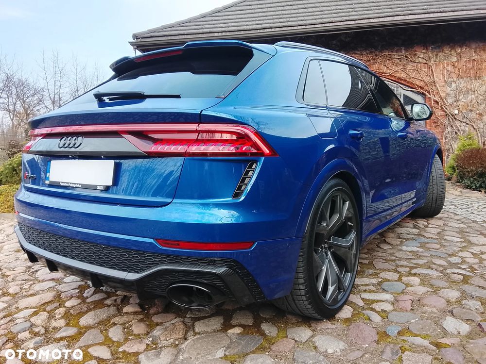Audi RS Q8 - 10