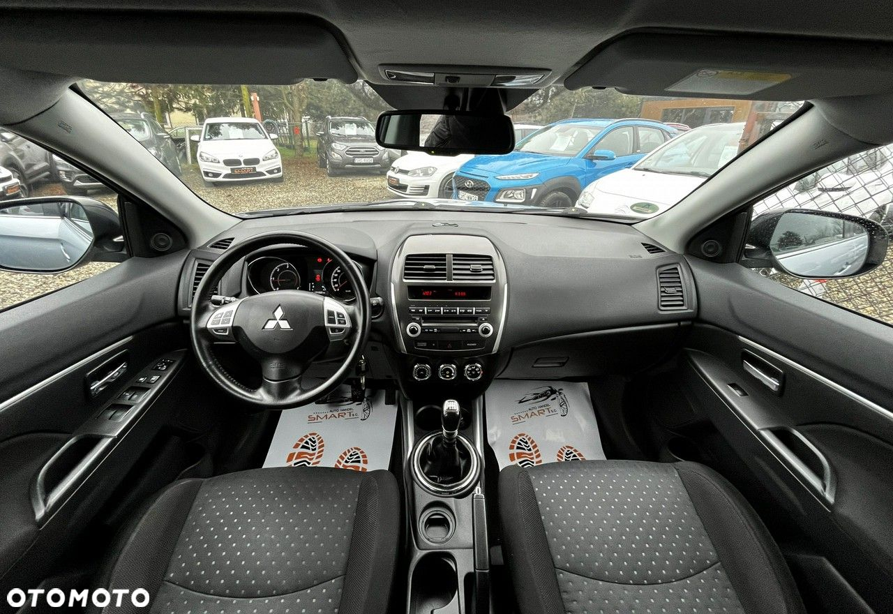 Mitsubishi ASX - 16