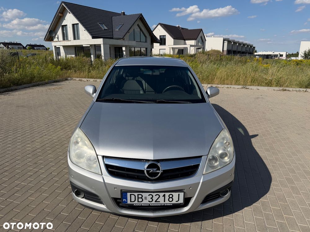 Opel Signum 1.9 CDTI Cosmo - 2