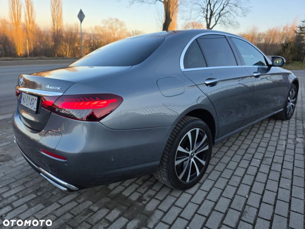 Mercedes-Benz Klasa E - 8