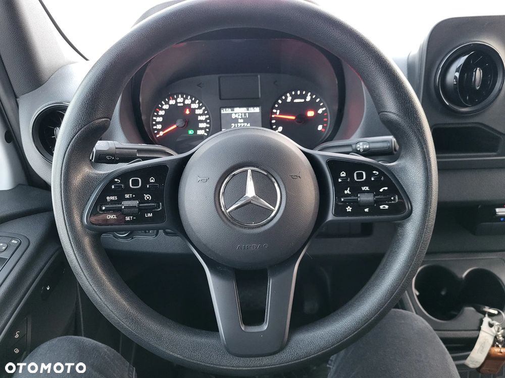 Mercedes-Benz Sprinter 317 Autolaweta najazd alu Hak 3500kg - 23