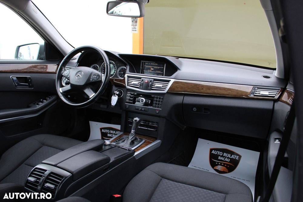 Mercedes-Benz E - 13