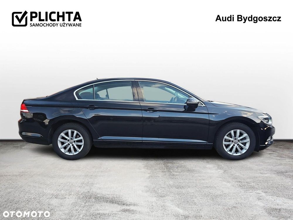 Volkswagen Passat - 6