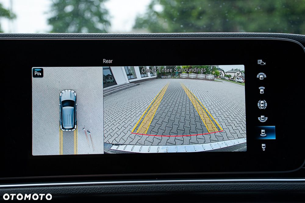 Mercedes-Benz GLE - 17