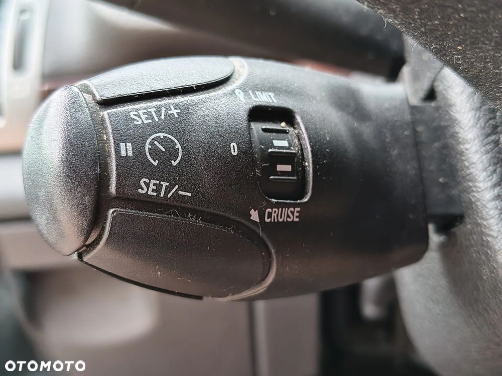 Peugeot 407 1.6 HDi Premium - 22