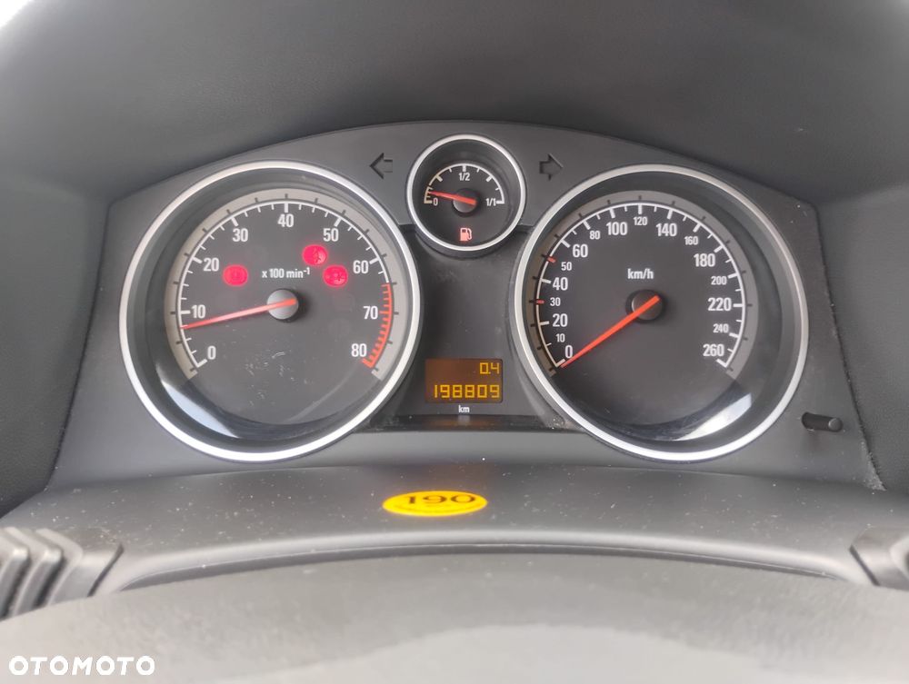 Opel Astra - 20