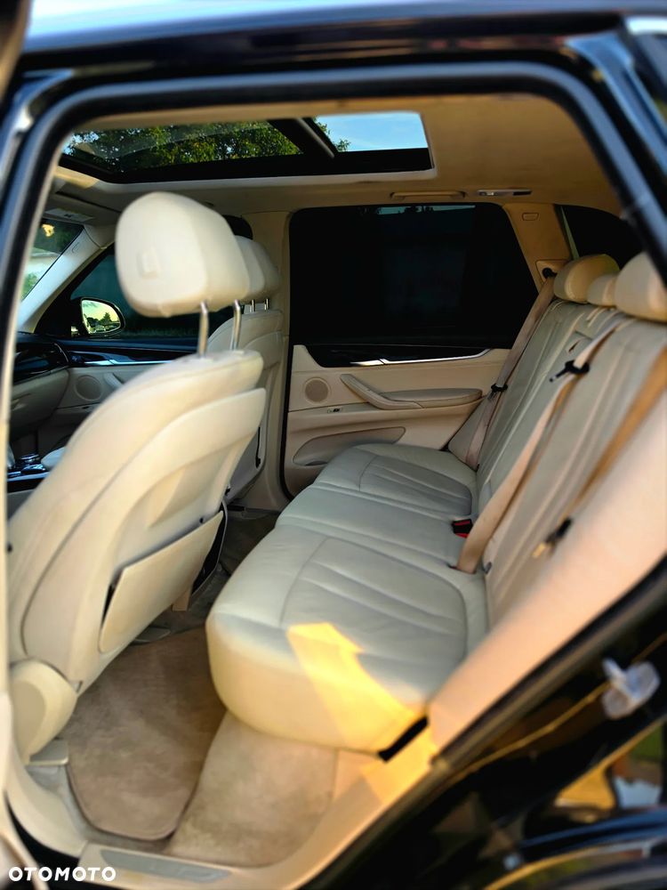 BMW X5 xDrive35i - 19