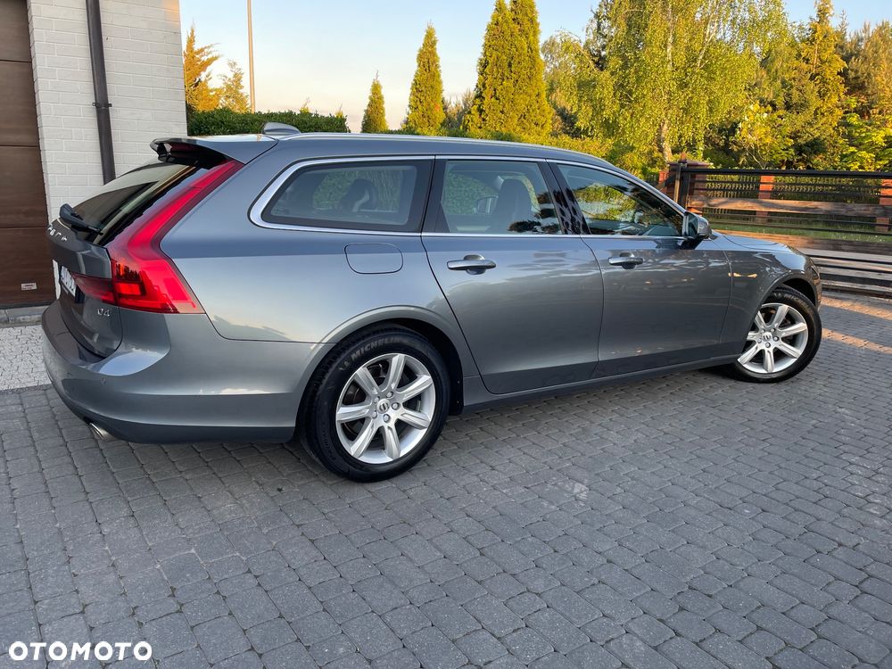 Volvo V90 D4 Geartronic Momentum - 4
