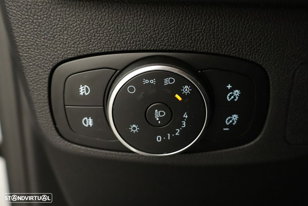 Ford Focus SW 1.0 EcoBoost MHEV Active - 19