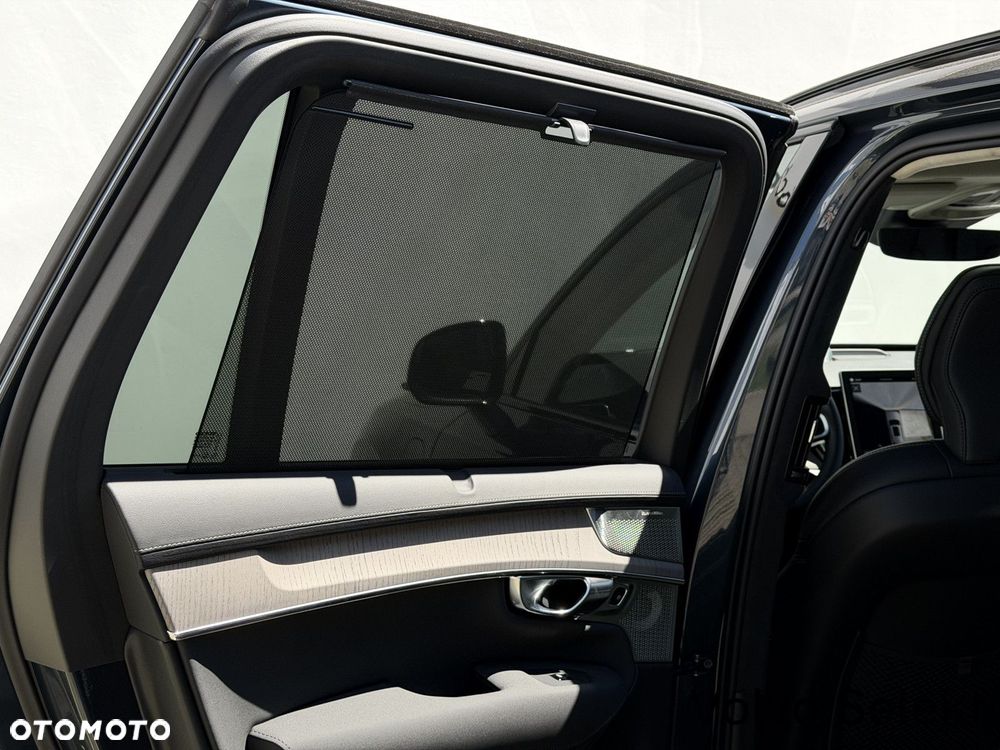 Volvo XC 90 - 17